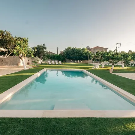 Gem בית נופש מת'וני